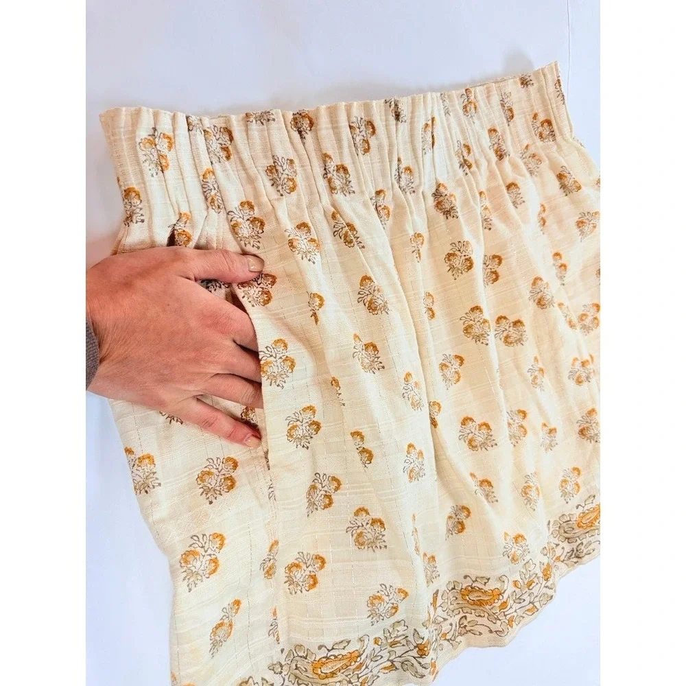 Club Monaco Mini Skirt Womens 8 Cream Floral‎ Cotton Metallic Zip Back